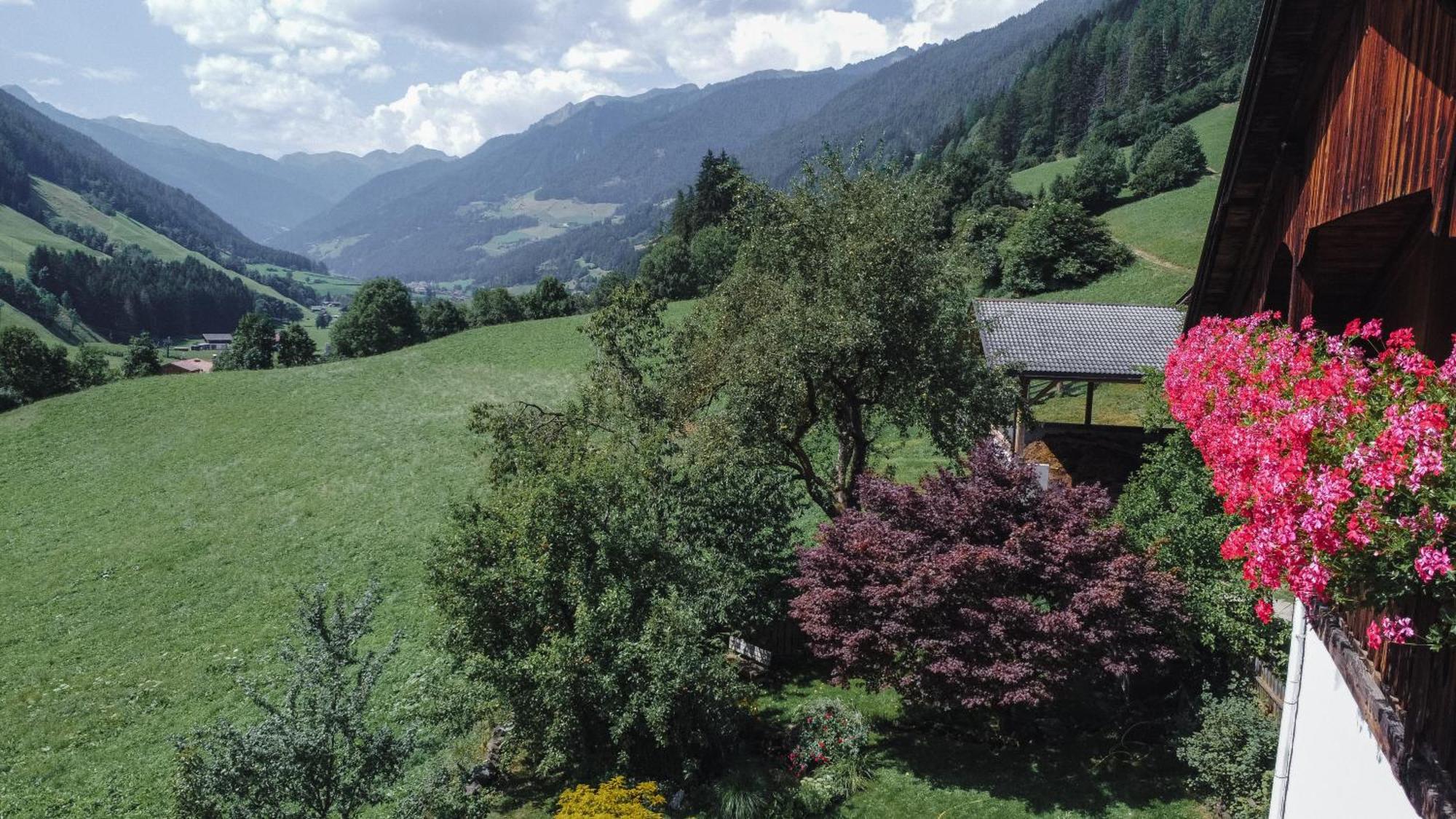 Oberlinderhof Apartment Кадипиетра Екстериор снимка